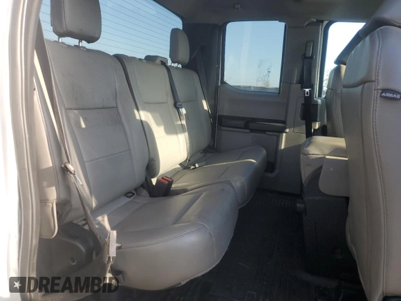 2021 Ford F-250 XL z VIN 1FT7X2A68MEC12324, wystawiony jako Copart lot #52829075 z przebiegiem 298 824 mil mil oraz Czysty tytuł • Clean title. Historia ofert i sprzedaży dostępna na DreamBid. Obrazek 10.