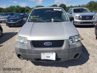 2007 Ford Escape XLS with VIN 1FMCU02Z07KB36040, listed as a Copart auction lot 74043354 with 0 mi miles and Salvage Title. Bid and sale history available at carsss.com. Image 5.