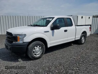 2018 Ford F-150 XL with VIN 1FTEX1C58JKE81877, listed as a Copart auction lot 52518435 with 147,820 mi miles and Clean Title. Bid and sale history available at carsss.com. Image 1.