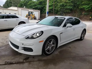 2015 Porsche Panamera 4 z VIN WP0AA2A74FL005587, wystawiony jako Copart lot #57309235 z przebiegiem 120 346 mil mil oraz Tytuł czysty. Historia ofert i sprzedaży dostępna na DreamBid. Obrazek 1.