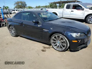 2011 BMW M3 z VIN WBSDX9C55BE584208, wystawiony jako Copart lot #67517364 z przebiegiem 112 099 mil mil oraz Szkody całkowita. Historia ofert i sprzedaży dostępna na DreamBid. Obrazek 4.