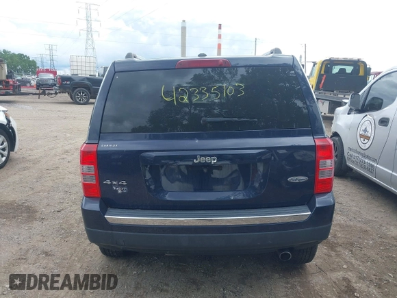 2016 Jeep Patriot Latitude z VIN 1C4NJRFB6GD500649, wystawiony jako IAAI lot #42335103 z przebiegiem 52 742 mil mil oraz . Historia ofert i sprzedaży dostępna na DreamBid. Obrazek 17.