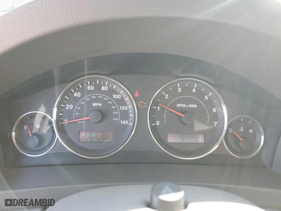 2007 Jeep Grand Cherokee Laredo with VIN 1J8GR48K57C620488, listed as a Copart auction lot 49929195 with 178,461 mi miles and Salvage Title. Bid and sale history available at carsss.com. Image 9.