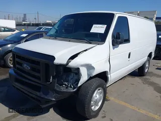 2009 Ford Econoline Cargo z VIN 1FTNE24W59DA32515, wystawiony jako IAAI lot #41622501 z przebiegiem 331 536 mil mil oraz . Historia ofert i sprzedaży dostępna na DreamBid. Obrazek 2.