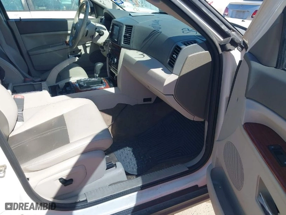 2006 Jeep Grand Cherokee Limited with VIN 1J4HR58276C362453, listed as a IAAI auction lot 41778855 with NaN miles. Bid and sale history available at carsss.com. Image 5.