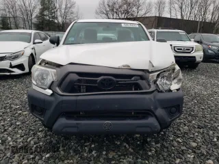 2014 Toyota Tacoma with VIN 5TFNX4CN9EX033710, listed as a Copart auction lot 52618205 with 234,471 mi miles and Clean Title. Bid and sale history available at DreamBid. Image 5.