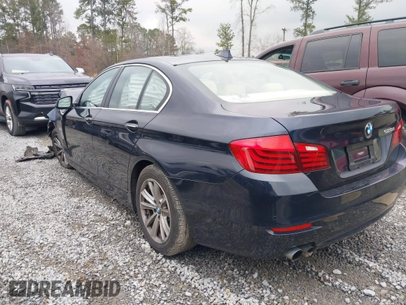 2015 BMW 5 Series 528i z VIN WBA5A5C55FD516330, wystawiony jako IAAI lot #41622021 z przebiegiem 140 455 mil mil oraz . Historia ofert i sprzedaży dostępna na DreamBid. Obrazek 14.