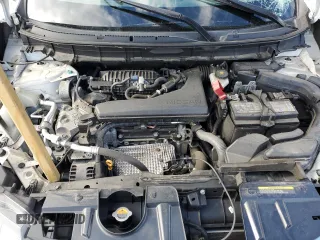 2020 Nissan Rogue SL z VIN 5N1AT2MV2LC800651, wystawiony jako Copart lot #52336535 z przebiegiem 79 381 mil mil oraz Szkoda całkowita • Salvage title. Historia ofert i sprzedaży dostępna na DreamBid. Obrazek 14.