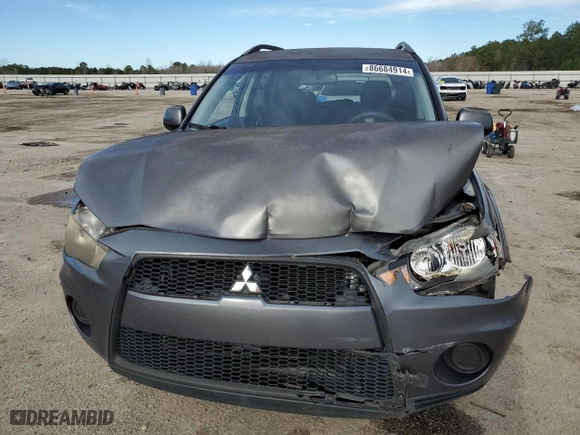 2010 Mitsubishi Outlander ES with VIN JA4AS2AW2AZ004118, listed as a Copart auction lot 86684914 with 110,278 mi miles and Salvage Title. Bid and sale history available at carsss.com. Image 5.