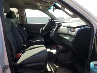 2018 Chevrolet Tahoe Commercial with VIN 1GNSKDEC7JR326640, listed as a Copart auction lot 54534425 with 201,765 mi miles and Non repairable. Bid and sale history available at DreamBid. Image 7.