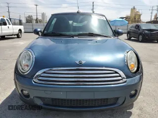 2009 MINI Convertible with VIN WMWMR33589TU96481, listed as a Copart auction lot 52785515 with 144,792 mi miles and Clean Title. Bid and sale history available at DreamBid. Image 5.