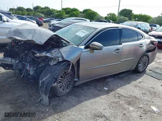 2015 Lexus ES 350 with VIN JTHBK1GG1F2179947, listed as a IAAI auction lot 39998830 with 139,491 mi miles. Bid and sale history available at carsss.com. Image 18.