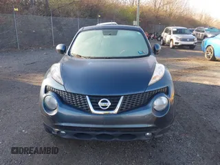 2011 Nissan Juke SL with VIN JN8AF5MV5BT007392, listed as a IAAI auction lot 40939305 with 111,331 mi miles. Bid and sale history available at carsss.com. Image 11.