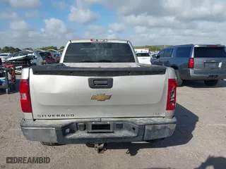 2008 Chevrolet Silverado 1500 LT w/1LT with VIN 2GCEC19JX81124243, listed as a IAAI auction lot 41568349 with 210,792 mi miles. Bid and sale history available at carsss.com. Image 16.