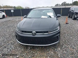 2025 Volkswagen Jetta SE with VIN 3VW7X7BU5SM029526, listed as a IAAI auction lot 41861941 with 5,791 mi miles. Bid and sale history available at carsss.com. Image 12.