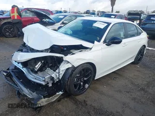 2025 Honda Civic Sport z VIN 2HGFE2F56SH564066, wystawiony jako IAAI lot #41764082 z przebiegiem 399 mil mil oraz . Historia ofert i sprzedaży dostępna na DreamBid. Obrazek 20.
