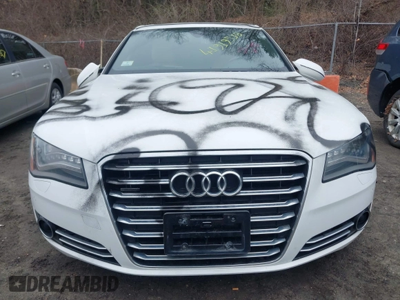 2012 Audi A8 с VIN WAUAVAFD9CN025571, выставлен на аукционе IAAI как лот 41919518 с пробегом 134 341 миль миль и . История ставок и продаж доступна на DreamBid. Изображение 12.