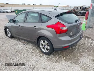2014 Ford Focus SE with VIN 1FADP3K22EL363702, listed as a IAAI auction lot 42010258 with 96,392 mi miles. Bid and sale history available at carsss.com. Image 3.