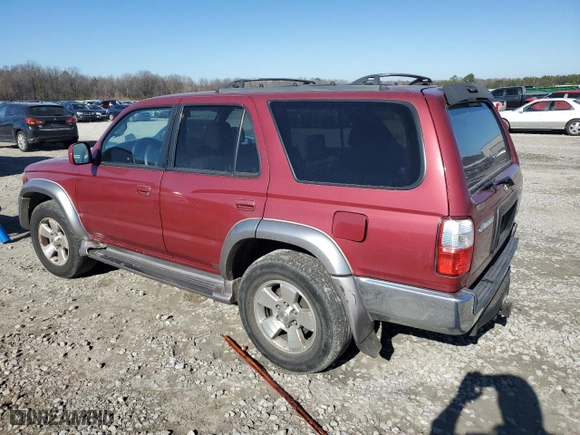 2001 Toyota 4Runner SR5 with VIN JT3GN86R910182842, listed as a Copart auction lot 88122335 with 471,697 mi miles and Salvage Title. Bid and sale history available at carsss.com. Image 2.