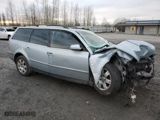 2002 Volkswagen Passat GLX with VIN WVWYH63B62E093916, listed as a Copart auction lot 87633435 with 0 mi miles and Salvage Title. Bid and sale history available at carsss.com. Image 4.