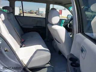 2005 Toyota Highlander with VIN JTEGP21A350050178, listed as a IAAI auction lot 41968432 with 201,657 mi miles. Bid and sale history available at carsss.com. Image 8.