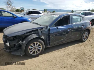 2015 Mazda 3 i Touring with VIN JM1BM1L74F1243583, listed as a Copart auction lot 52114075 with 78,334 mi miles and Salvage Title. Bid and sale history available at carsss.com. Image 1.