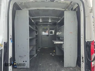 2018 Ford Transit с VIN 1FTYR2CM1JKB10502, выставлен на аукционе IAAI как лот 42849107 с пробегом 249 727 миль миль и . История ставок и продаж доступна на DreamBid. Изображение 15.