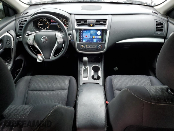 2017 Nissan Altima SR z VIN 1N4AL3AP5HC154762, wystawiony jako Copart lot #59168225 z przebiegiem 86 097 mil mil oraz Szkoda całkowita • Salvage title. Historia ofert i sprzedaży dostępna na DreamBid. Obrazek 8.