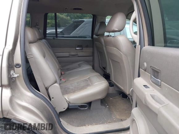 2007 Dodge Durango Limited with VIN 1D8HD58287F553479, listed as a IAAI auction lot 42439085 with 322,987 mi miles and . Bid and sale history available at DreamBid. Image 8.