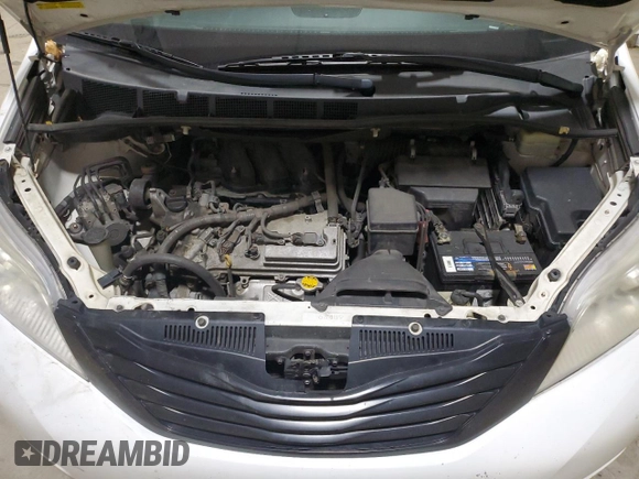 2016 Toyota Sienna L with VIN 5TDZK3DC2GS735352, listed as a Copart auction lot 77198404 with 224,495 mi miles and Salvage title. Bid and sale history available at DreamBid. Image 12.