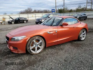 2014 BMW Z4 sDrive28i with VIN WBALL5C59EE717416, listed as a Copart auction lot 86678854 with 38,065 mi miles and Salvage Title. Bid and sale history available at carsss.com. Image 1.