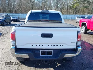2020 Toyota Tacoma SR5 with VIN 3TMAZ5CN4LM132002, listed as a IAAI auction lot 41224844 with 55,000 mi miles and . Bid and sale history available at DreamBid. Image 17.