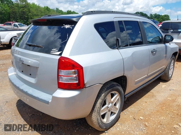 2008 Jeep Compass Sport with VIN 1J8FF47W08D749405, listed as a IAAI auction lot 42216678 with 172,185 mi miles and . Bid and sale history available at DreamBid. Image 4.