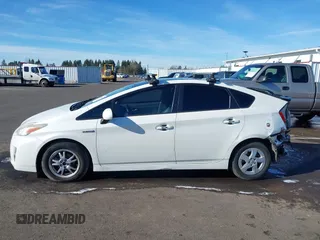 2010 Toyota Prius II with VIN JTDKN3DU7A5053503, listed as a IAAI auction lot 41518752 with 166,155 mi miles. Bid and sale history available at carsss.com. Image 15.