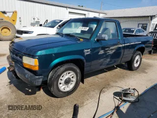 1993 Dodge Dakota S with VIN 1B7FL26XXPS190311, listed as a Copart auction lot 61267885 with 101,207 mi miles and Salvage title. Bid and sale history available at DreamBid. Image 1.