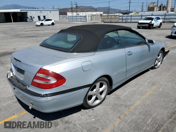 2005 Mercedes-Benz CLK 320 with VIN WDBTK65G35T046524, listed as a Copart auction lot 59342025 with 170,760 mi miles and Salvage title. Bid and sale history available at DreamBid. Image 3.
