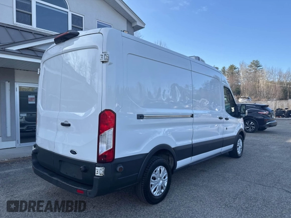 2018 Ford Transit с VIN 1FTBW2CM9JKA18939, выставлен на аукционе IAAI как лот 41978958 с пробегом 236 566 миль миль и . История ставок и продаж доступна на DreamBid. Изображение 4.