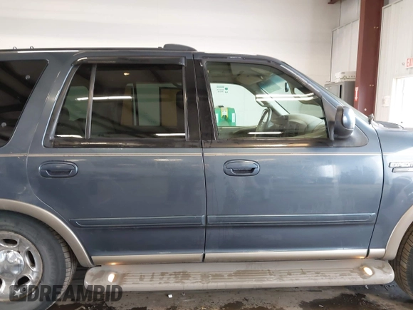 2001 Ford Expedition Eddie Bauer with VIN 1FMPU18L81LB14153, listed as a IAAI auction lot 42348363 with 235,789 mi miles and . Bid and sale history available at DreamBid. Image 13.