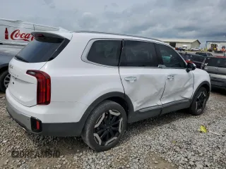 2024 Kia Telluride S with VIN 5XYP64GC5RG538334, listed as a Copart auction lot 53972225 with 14,691 mi miles and Salvage title. Bid and sale history available at DreamBid. Image 3.