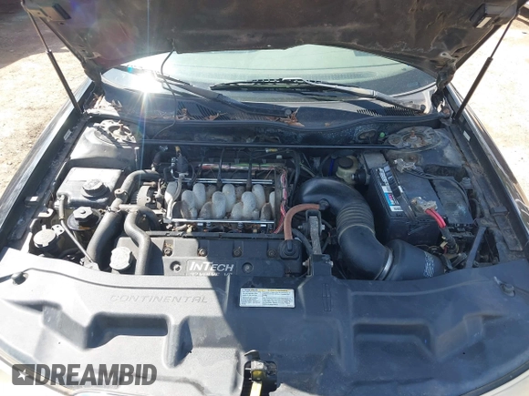 1999 Lincoln Continental с VIN 1LNHM97V8XY686521, выставлен на аукционе IAAI как лот 41681027 с пробегом 144 407 миль миль и . История ставок и продаж доступна на DreamBid. Изображение 10.