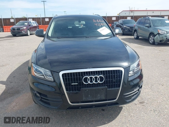2009 Audi Q5 Premium Plus z VIN WA1KK78R29A042363, wystawiony jako IAAI lot #42190373 z przebiegiem 175 742 mil mil oraz . Historia ofert i sprzedaży dostępna na DreamBid. Obrazek 6.