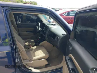 2014 Jeep Patriot Sport with VIN 1C4NJPBA3ED689999, listed as a IAAI auction lot 42498800 with 204,560 mi miles and . Bid and sale history available at DreamBid. Image 5.