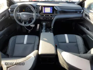 2025 Toyota Camry LE with VIN 4T1DAACK7SU543631, listed as a Copart auction lot 51137315 with 5,138 mi miles and Salvage Title. Bid and sale history available at carsss.com. Image 8.
