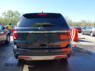 2017 Ford Explorer XLT with VIN 1FM5K7D84HGC76141, listed as a IAAI auction lot 41991832 with 143,504 mi miles and . Bid and sale history available at carsss.com. Image 17.