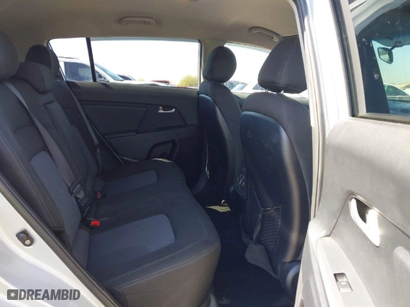 2015 Kia Sportage LX with VIN KNDPBCAC3F7678745, listed as a IAAI auction lot 41664074 with 124,526 mi miles. Bid and sale history available at carsss.com. Image 8.