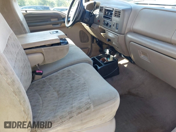 2000 Ford F-250 XL with VIN 1FTNX21L2YED40884, listed as a IAAI auction lot 42236268 with 268,112 mi miles and . Bid and sale history available at DreamBid. Image 5.