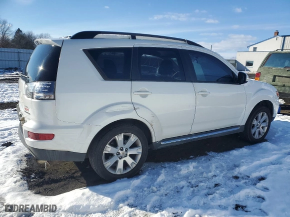2011 Mitsubishi Outlander SE with VIN JA4AS3AW8BU037967, listed as a Copart auction lot 89248945 with 0 mi miles and Clean Title. Bid and sale history available at carsss.com. Image 3.