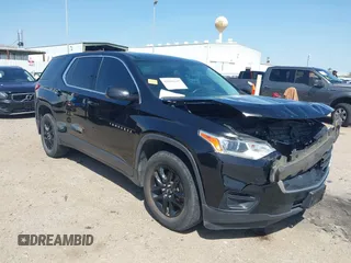 2019 Chevrolet Traverse LS with VIN 1GNERFKW1KJ310856, listed as a IAAI auction lot 41806247 with 88,501 mi miles. Bid and sale history available at carsss.com. Image 1.