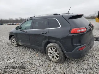 2015 Jeep Cherokee Latitude with VIN 1C4PJLCB9FW706934, listed as a Copart auction lot 52696105 with 125,205 mi miles and Salvage Title. Bid and sale history available at DreamBid. Image 2.