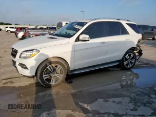 2015 Mercedes-Benz M 350 z VIN 4JGDA5JB1FA615554, wystawiony jako Copart lot #59920835 z przebiegiem 94 697 mil mil oraz Szkoda całkowita • Salvage title. Historia ofert i sprzedaży dostępna na DreamBid. Obrazek 1.